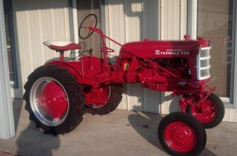 1949 Farmall Cub Tractor